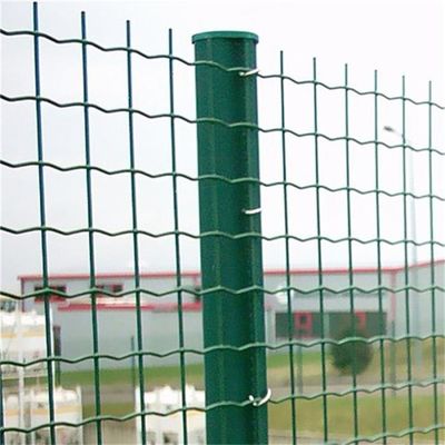 Euro Outdoor Garden PVC-покрытый сварная проволочная сетка ролл Черный зеленый забор для изгиба резки стальной проволочной сетки