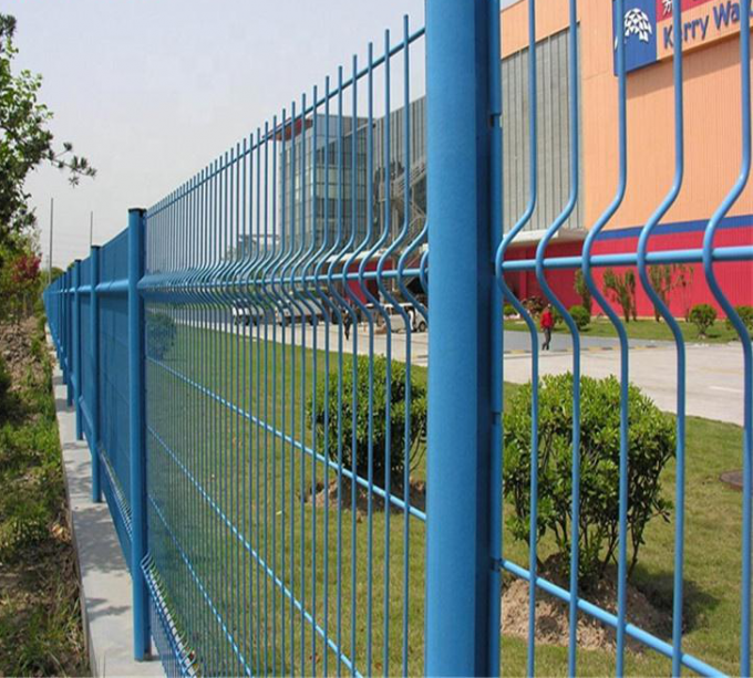 Anping shengxiang fencing factory 3d welded curved fence for garden fence